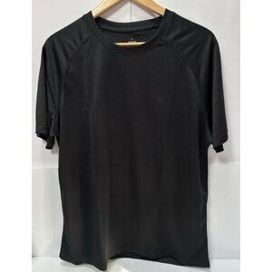 Mens Black Athletic T-Shirt Short Sleeve Sweat-Wicking Workout Shirt Large -New